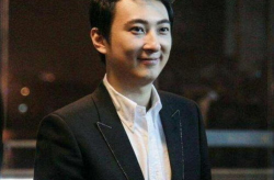 关于娱乐圈吃瓜的博主,揭秘明星幕后故事