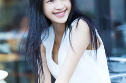 她在娱乐圈吃瓜