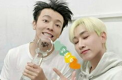 娱乐八卦吃瓜酱,揭秘吃瓜酱背后的娱乐八卦世界